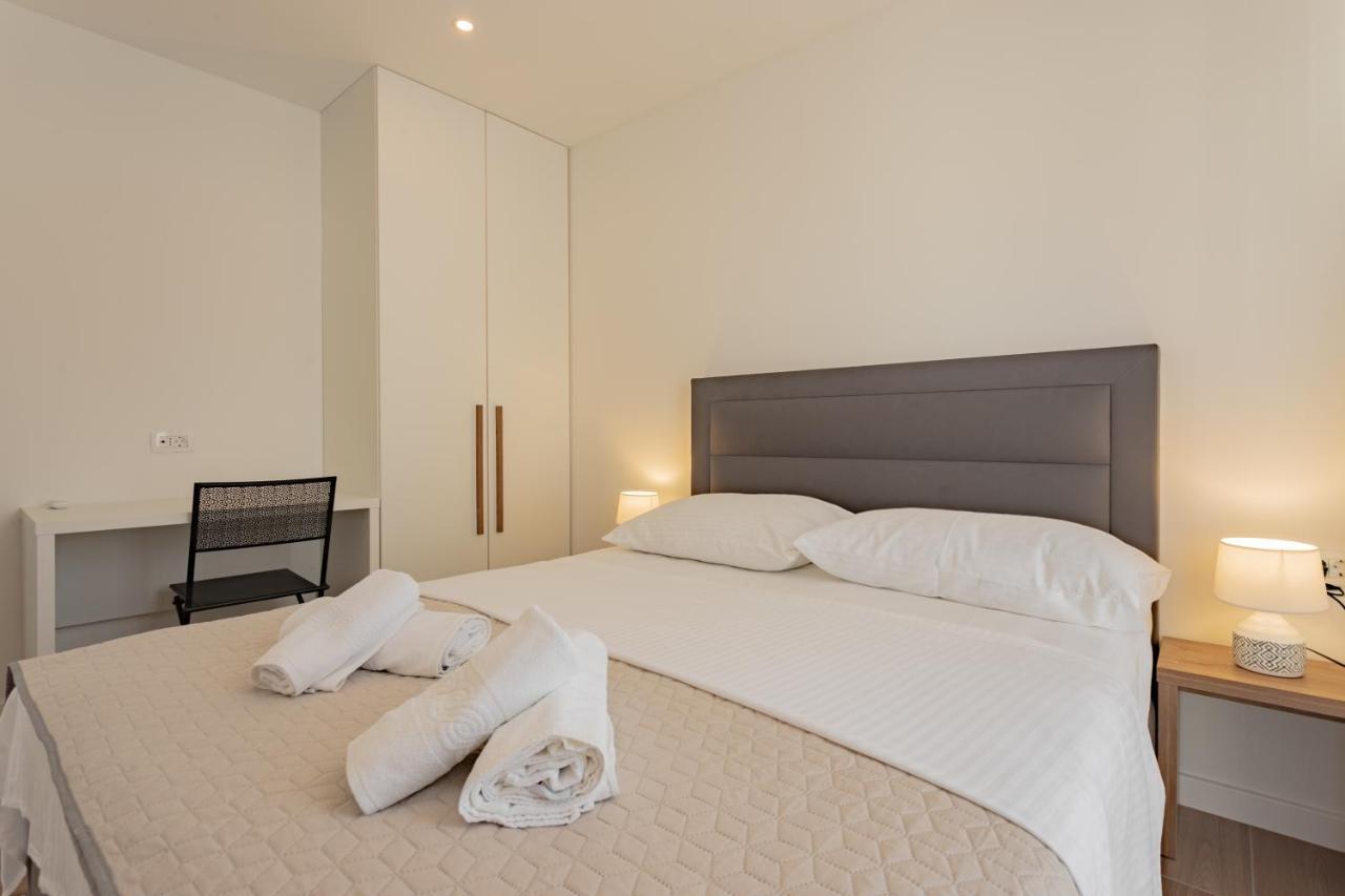 Apartmani Benzon Baška Voda Exterior foto